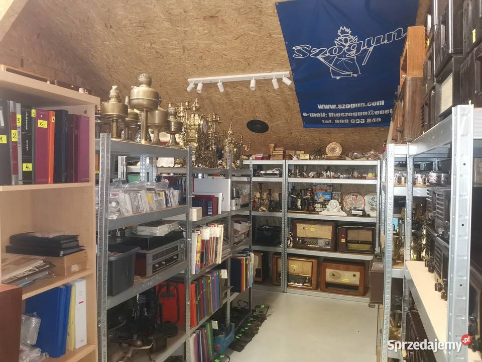 Antyki pamiątki z PRL kolekcja Chrząstów