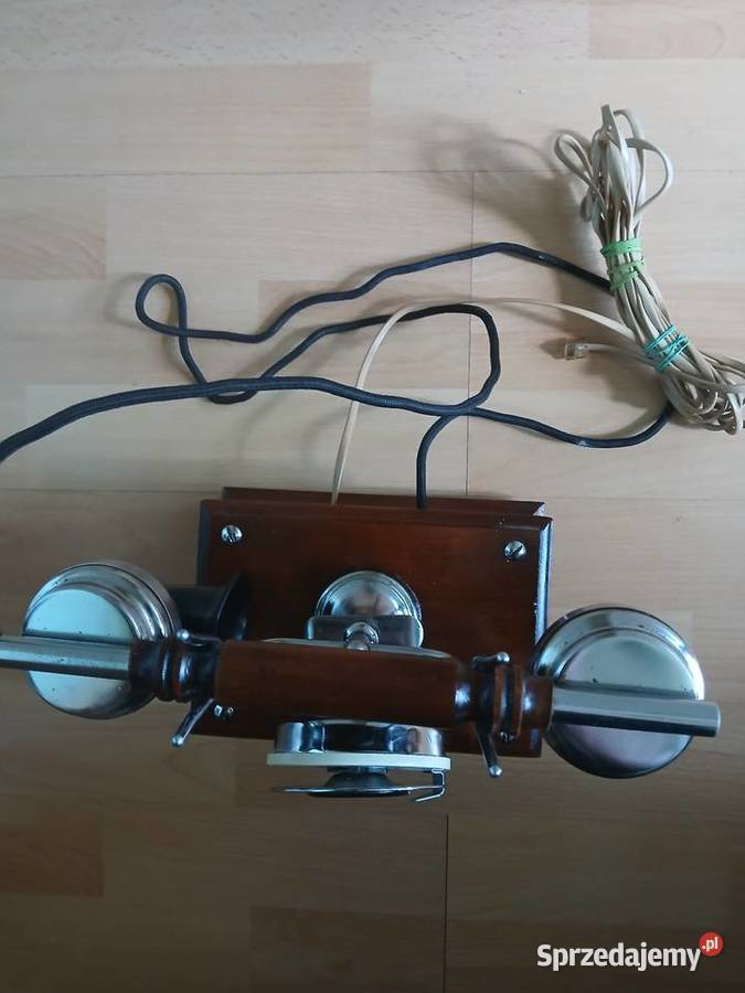 Polski kultowy telefon stacjonarny z czasów PRL Kraków