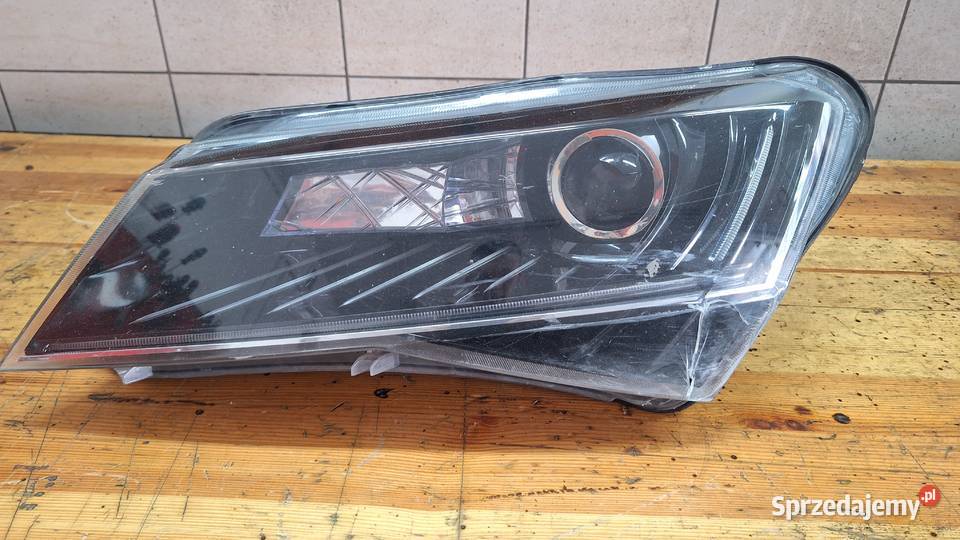 Lampa Skoda Superb III 3V1941017A Lampy przednie Bytów