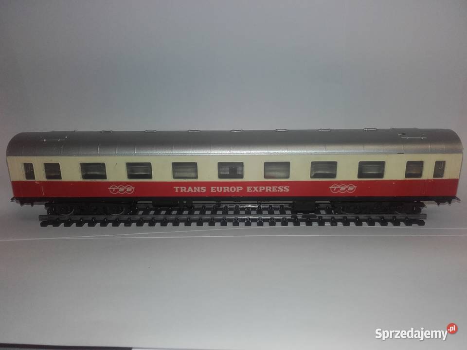 Wagon pasażerski trans europ express H0