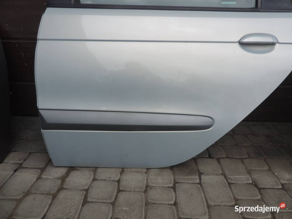 DRZWI LEWY TYŁ RENAULT SCENIC I lift 9903 LAKIER Części Nowy Sącz