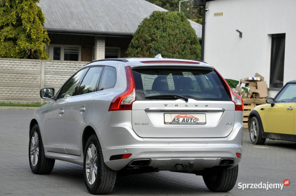 Volvo XC 60 20D4 190 lakier metallic mazowieckie Węgrów