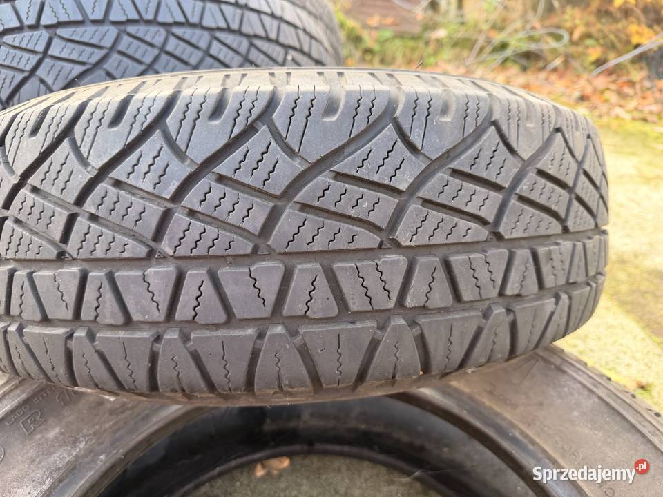 Opony Michelin R16 21570 Zimowe 215