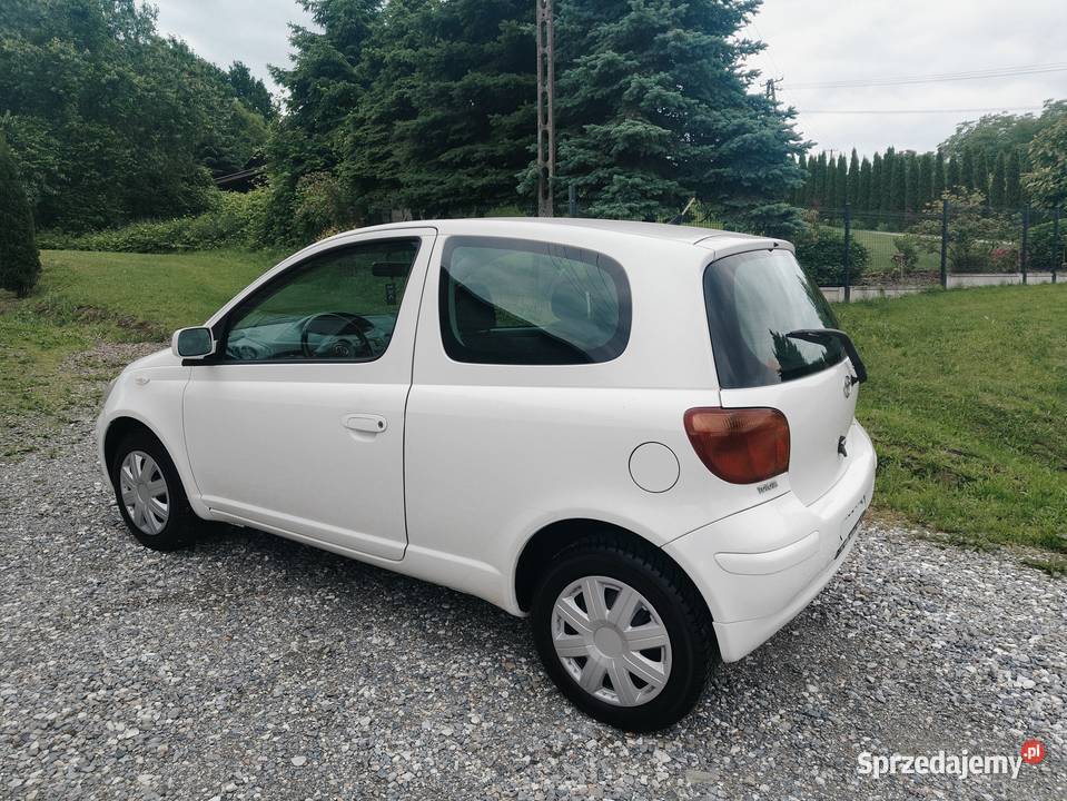 Sprzedam Toyota Yaris LIFT 10 vvti benzyna 2004r