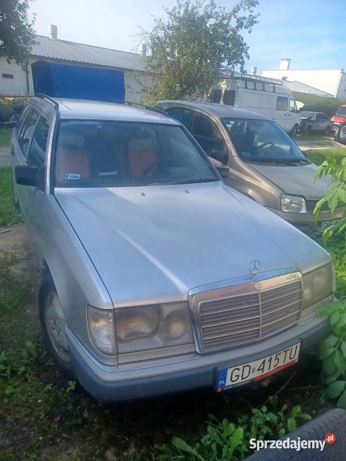Mercedes 124 kombi 2 5 diesel 1992 r 379 manualna Wejherowo