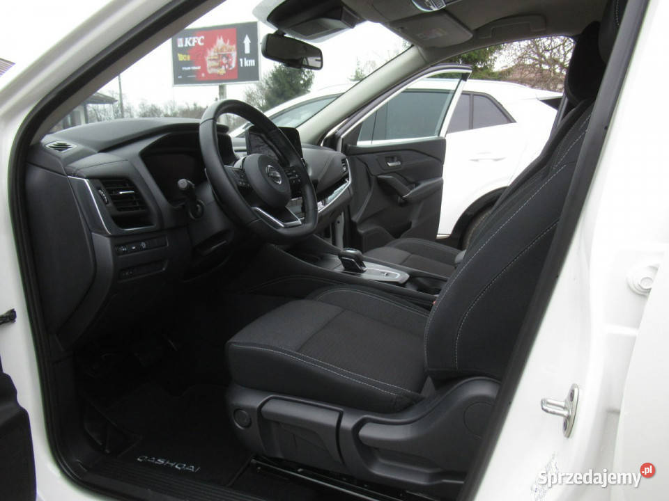 Nissan Qashqai BEZSZKODOWY Kamery 360 Martwe pełny VAT Warszawa