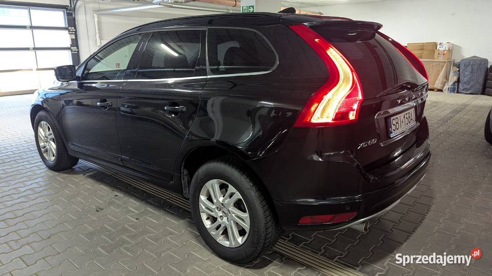 Volvo XC60 LIFT 20 163 D4 Serwisowane w VOLVO automatyczna sprzedam