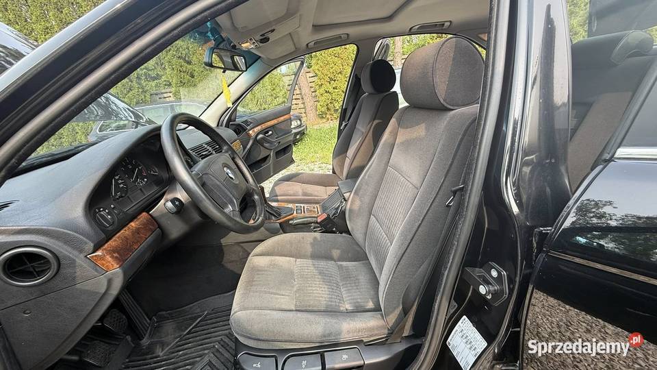 BMW E39 523I bez korozji zadbany ksenony niski Rok produkcji 1997 Seria 5