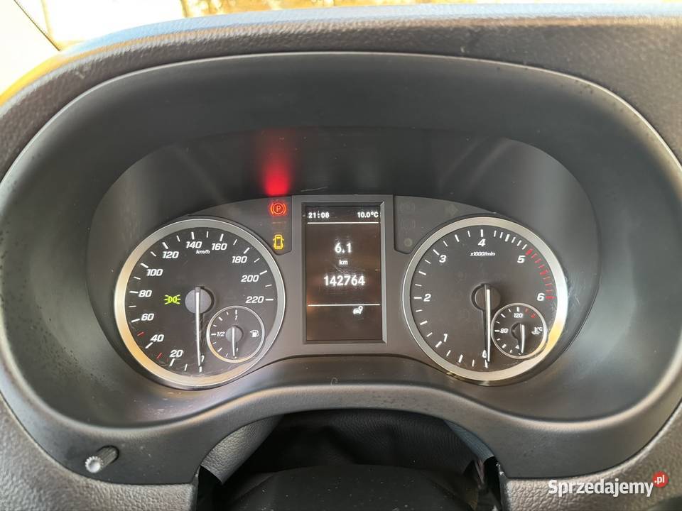 Mercedes vito 5osobowy long 2023 wspomaganie kierownicy Zwoleń