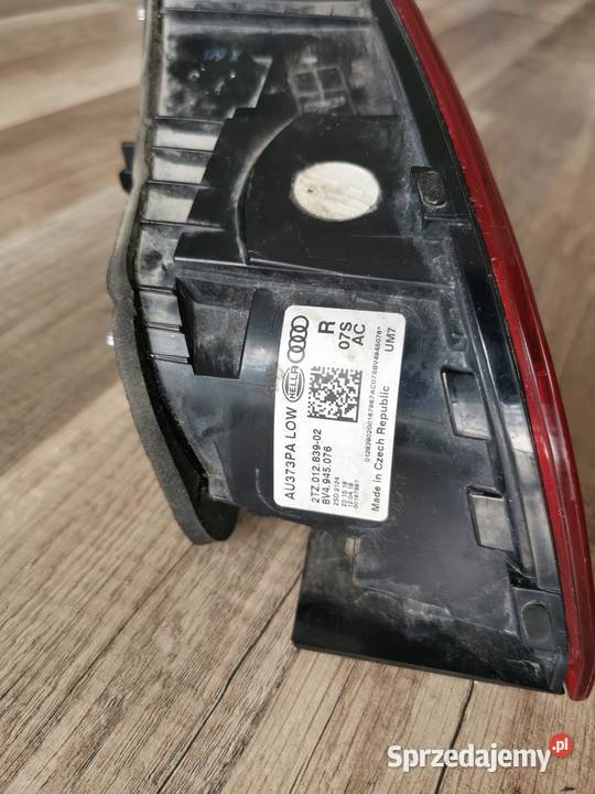 LAMPA PRAWA KLAPY TYŁ AUDI A3 8V4945076 Pielgrzymka sprzedam