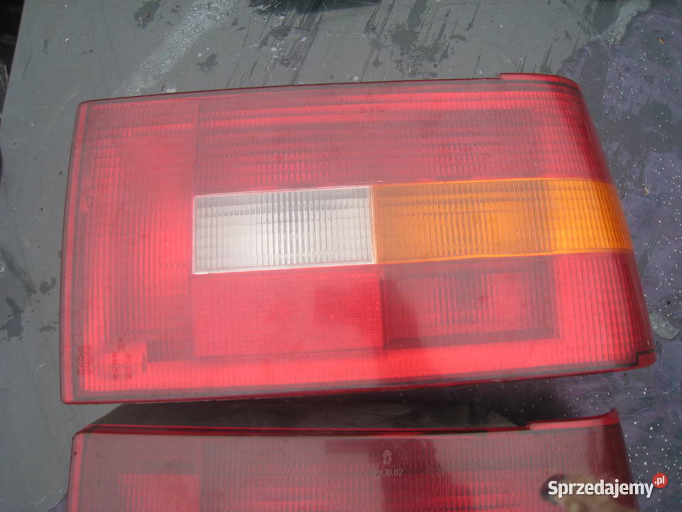 Lampa tylna prawa Volvo 440 460 lift sprzedam
