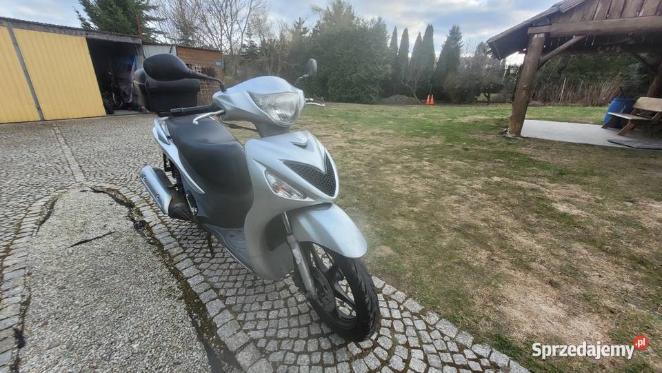 Suzuki sixteen ux 125 125cm3 Gniezno sprzedam