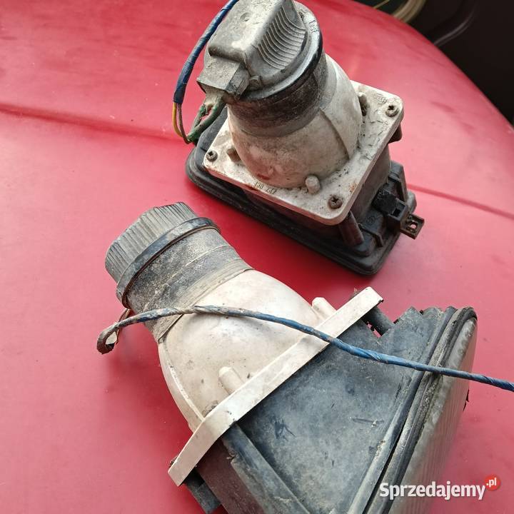 BMW e34 HALOGENY HELLA na czesci osobowe Jastrzębia Góra