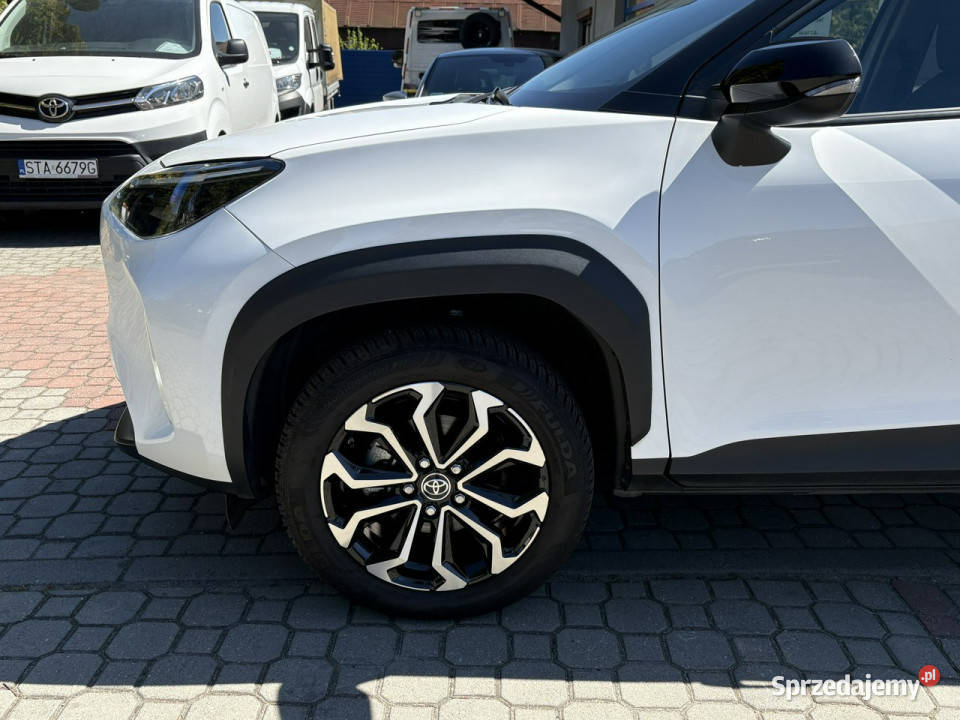 Toyota Yaris Cross Rezerwacja komputer pokładowy Yaris Cross Tarnowskie Góry