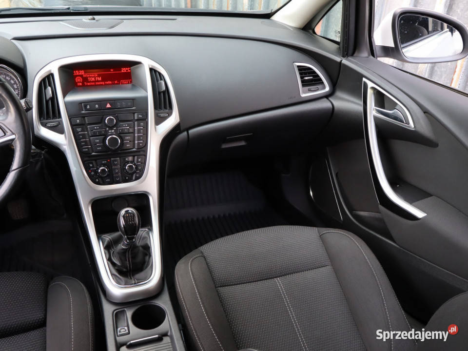 Opel Astra 14 T klimatyzacja Katowice