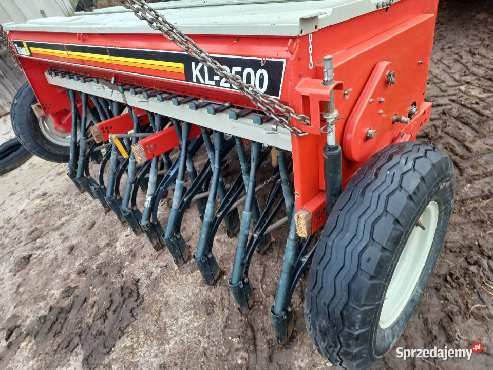 Siewnik zbożowy trawy TUME KL2500 25 m sprzedam