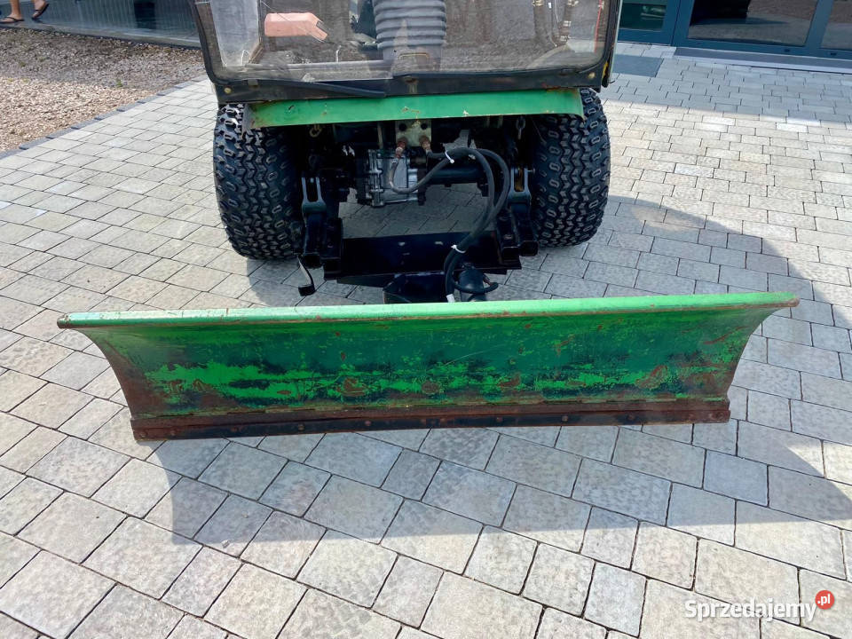 Kosiarkoodśnieżarka John Deere świętokrzyskie