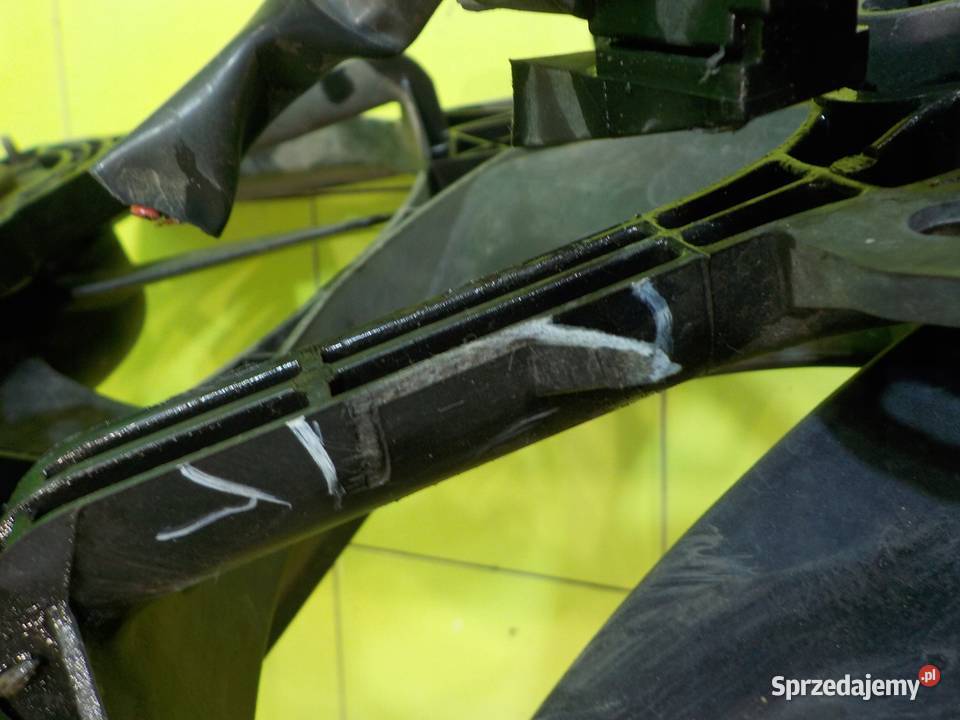 MITSUBISHI OUTLANDER II 20 DID 09r 5D wentylator osobowe Wentylatory chłodnicy Suków sprzedam