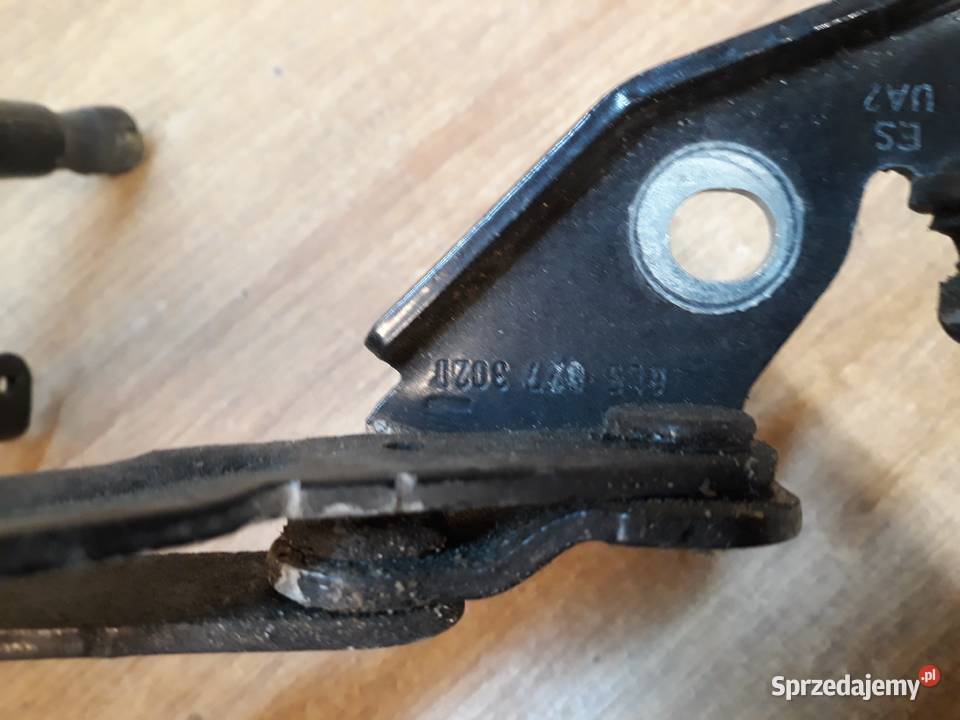 SEAT CORDOBA 6L5 ZAWIAS SIŁOWNIK KLAPY LEWY TYŁ Międzychód