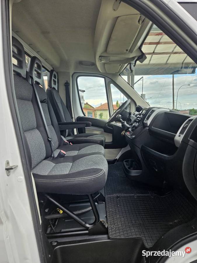 Fiat Ducato 23Multijet 150 Skrzyniowy Maxi welurowa tapicerka Fiat Sanok