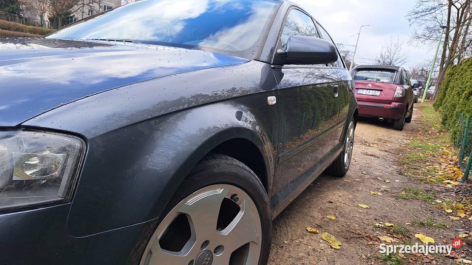 Audi A3 stan idealnykolekcjonerski grafitowy Wrocław