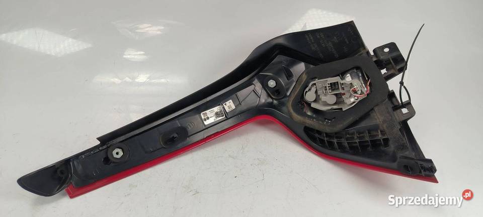 LAMPA PRAWA TYŁ VOLVO V60 Lipno