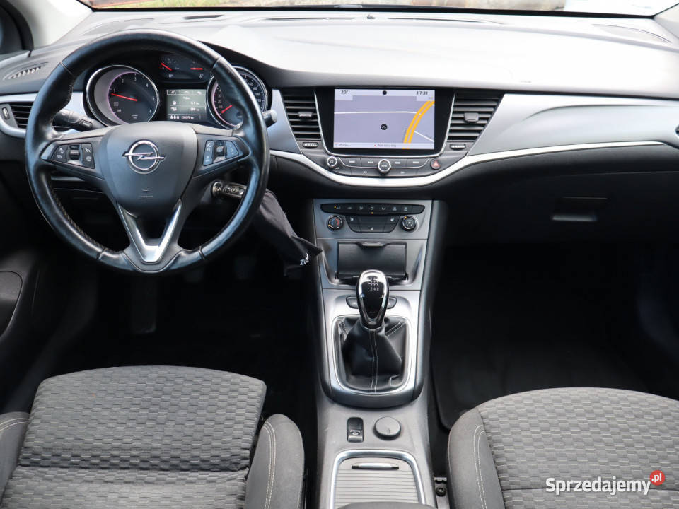 Opel Astra 16 CDTI Rok produkcji 2017 Katowice sprzedam