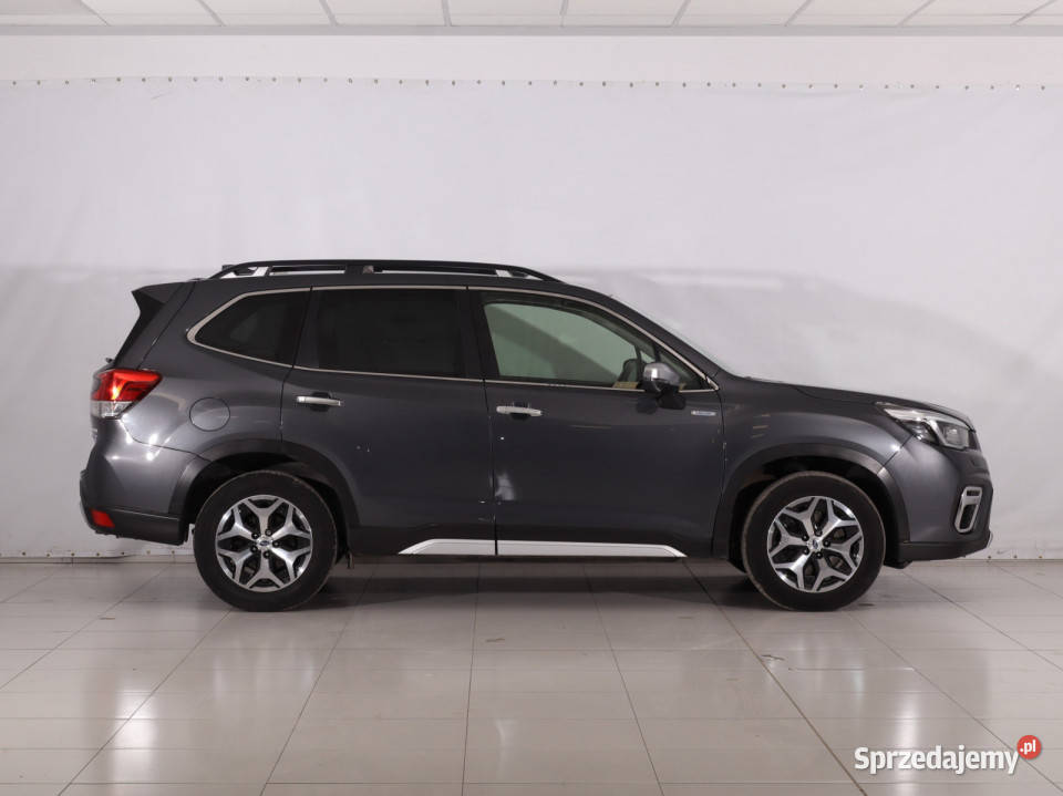 Subaru Forester 20 eBoxer MHEV benzyna Piaseczno
