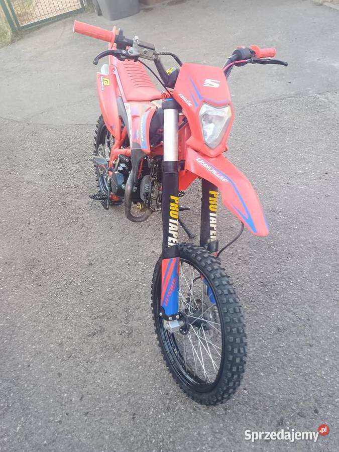 Asix Lizzard 125 150 1916 Lębork