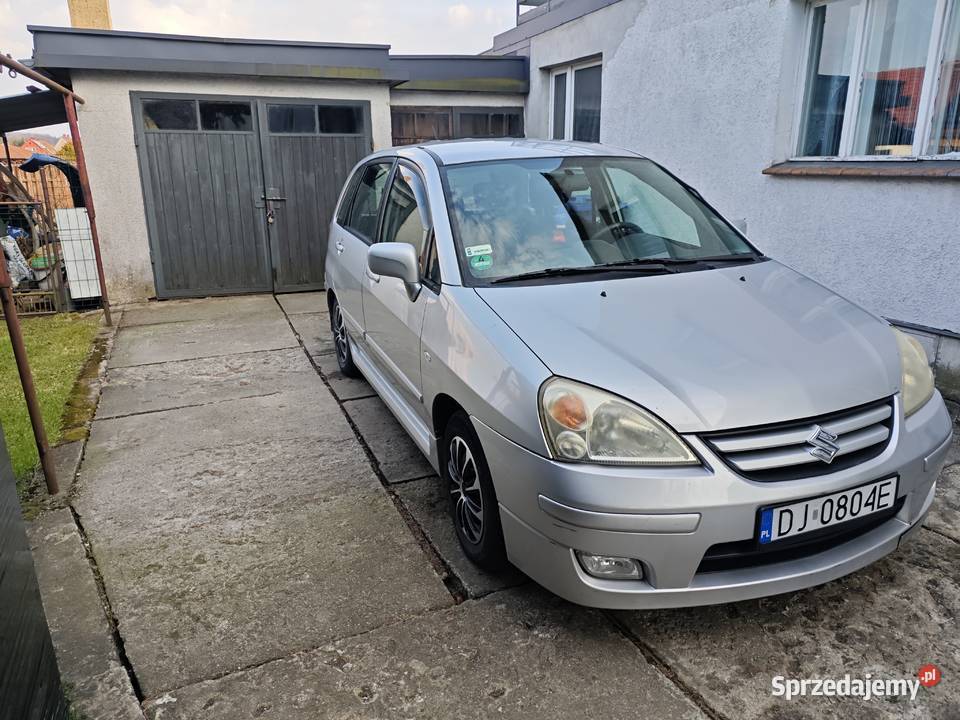 Suzuki Liana 16 benzyna 2005