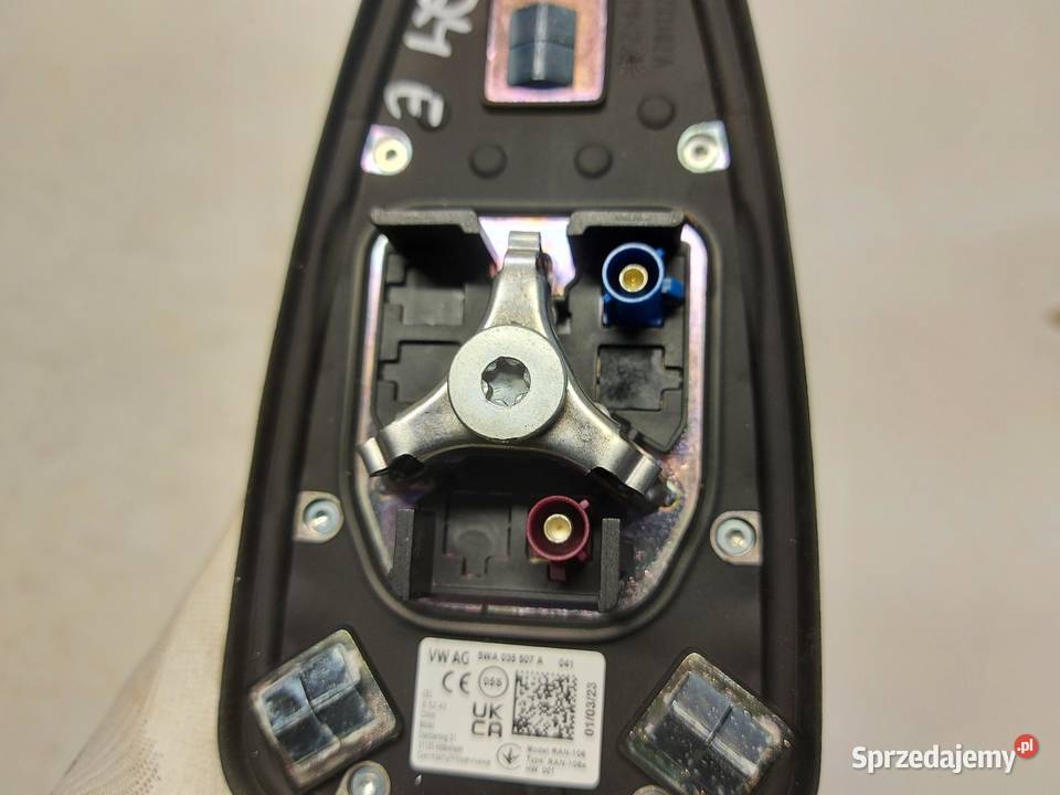 Audi Q4 ETRON 89A 89E ANTENA DACHOWA REKIN sprzedam