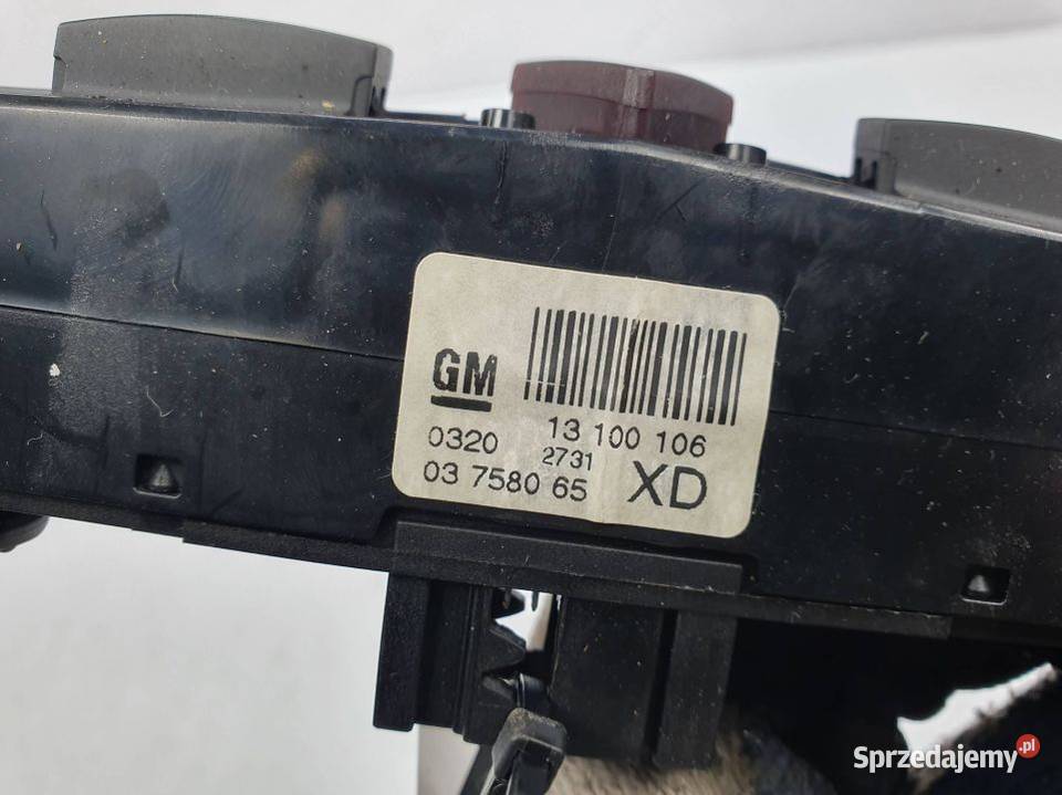 PRZYCISK OPEL ZAFIRA B 13100106 Lipno