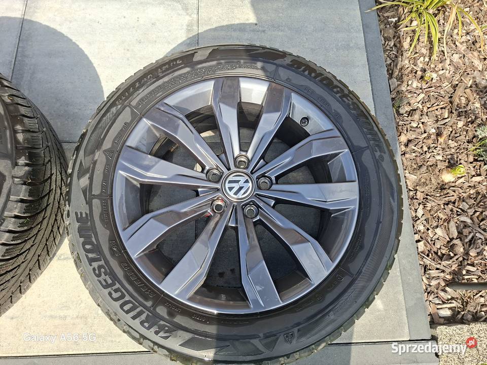 Koła zimowe 255517 Vw Passat B8 Troc Samochodowe mazowieckie sprzedam