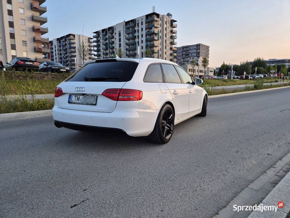Audi A4 B8 Avant 20TDI CR reflektory ksenonowe Kraków