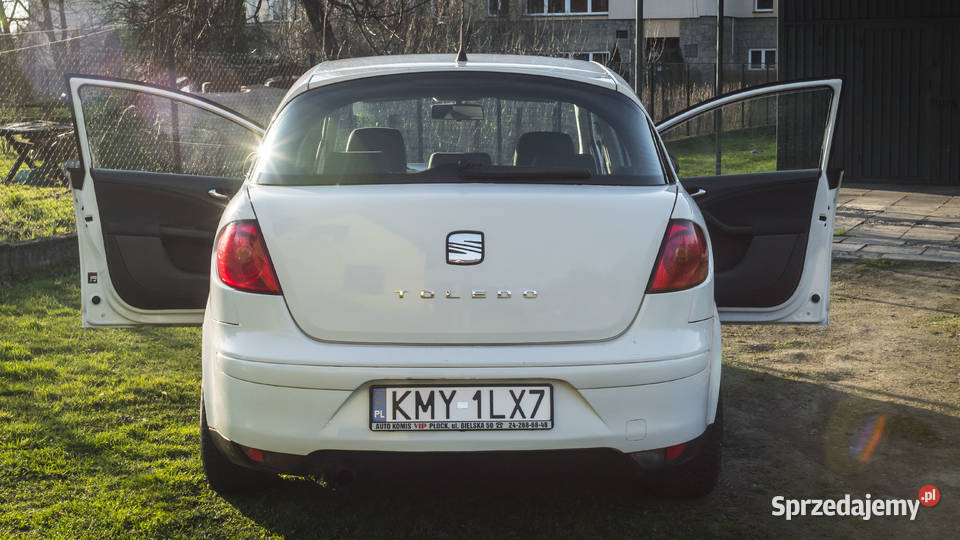 Seat Toledo III obróciło panewkę Kraków