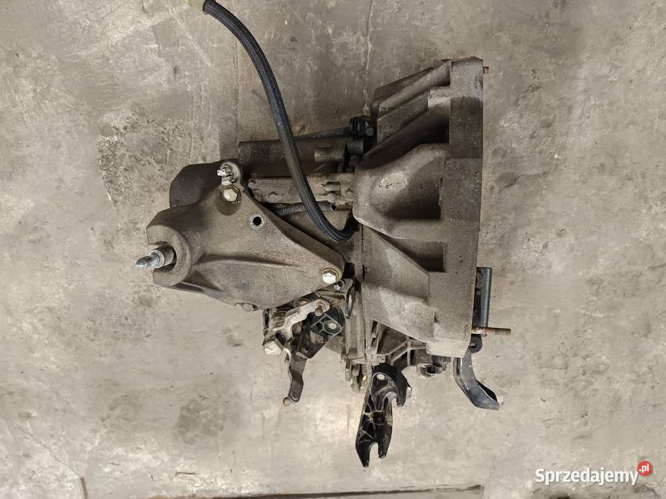 Skrzynia biegow renault 15 dci k9k rozrusznik z Skrzynie biegów manualne Bychawa