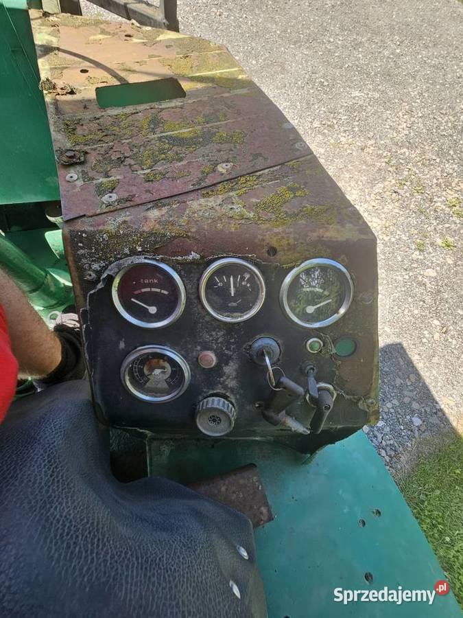 Traktor sam Zgoda sprzedam