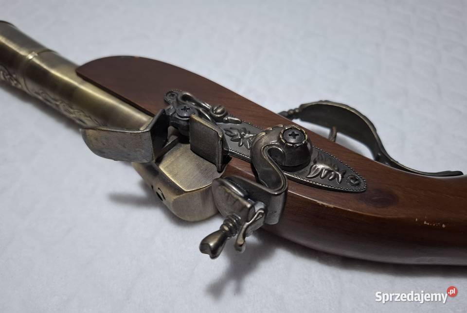 Replika pistolet czarnoprochowy 1718 32 Kolekcje Czeladź