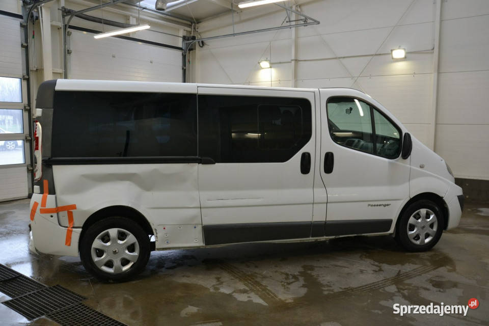 Renault Trafic DŁUGI long 20 dci 115 6biegów Kęty