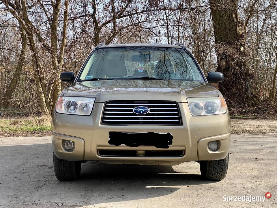 Sprzedam Subaru Forester 25 automat vat 23 benzyna Warszawa