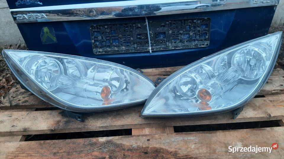 lampa przednia prawa lewa Mitsubishi Colt VI osobowe Dębno