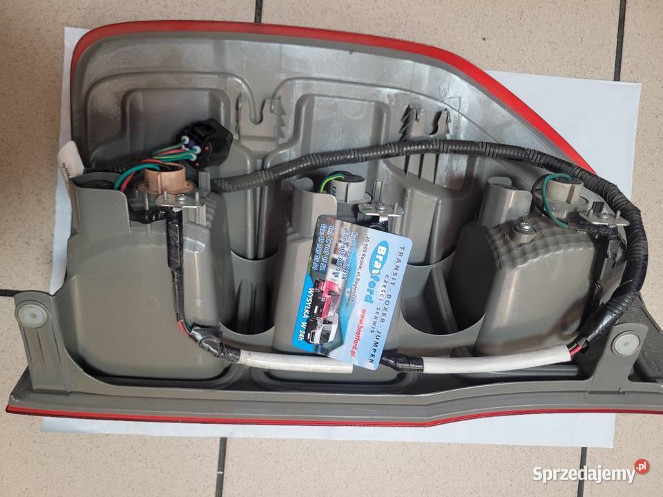 LAMPA TYŁ LEWA FORD RANGER DB3913405 CGPVA terenowe
