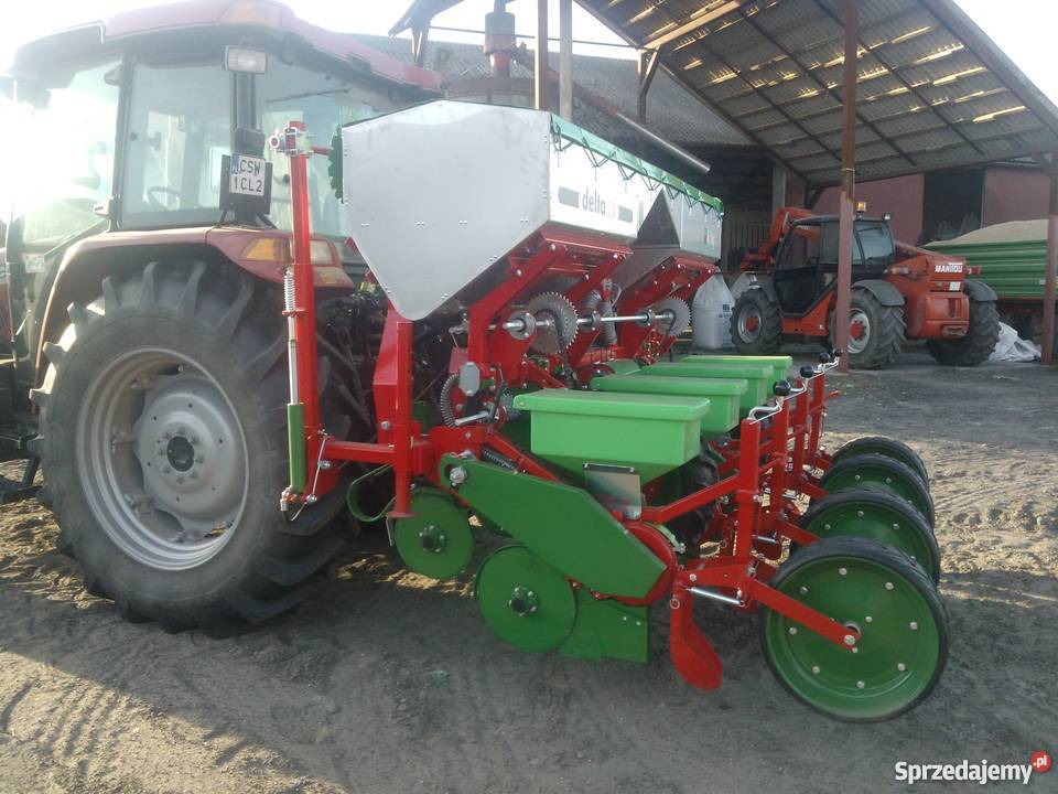 Siewnik pneumatyczny do kukurydzy Unia Delta K4 Warlubie