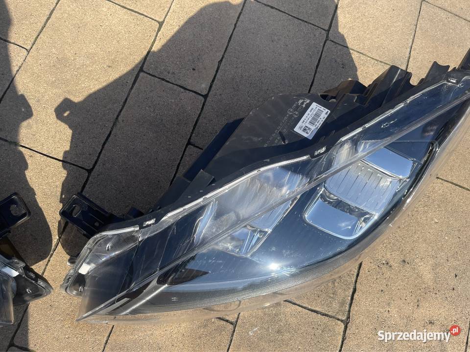 Komplet lamp full led kuga 3 escape 2020 lampy przednie Jarocin