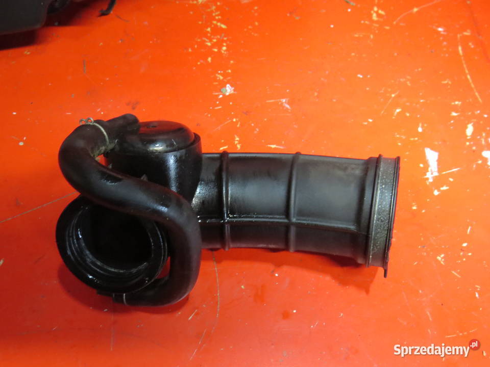 SUZUKI BURGMAN K7 200 125 150 króciec powietrza Warszawa