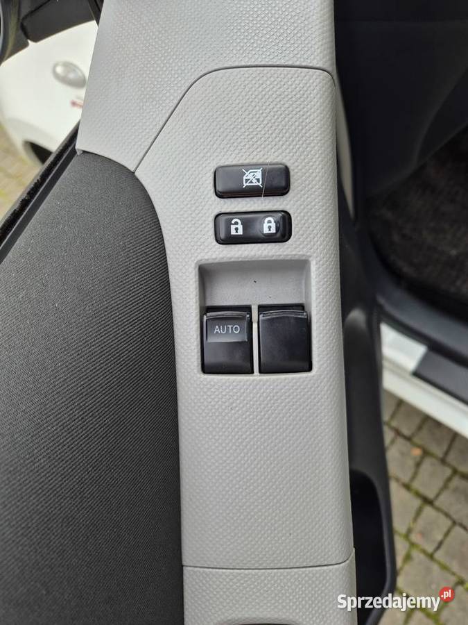 TOYOTA YARIS II 2009 13 BENZYNA LIFT bluetooth podkarpackie Haczów sprzedam