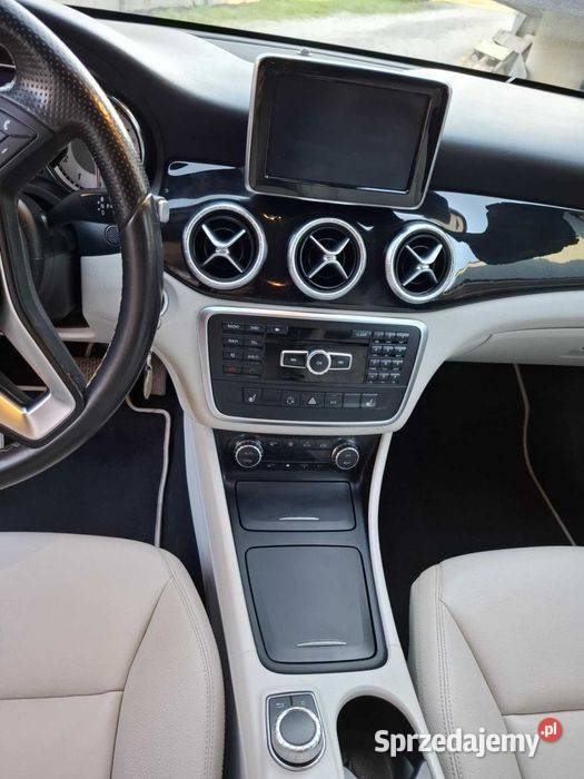 Mercedes Benz CLA 250 4 matic podgrzewane fotele małopolskie Ciche