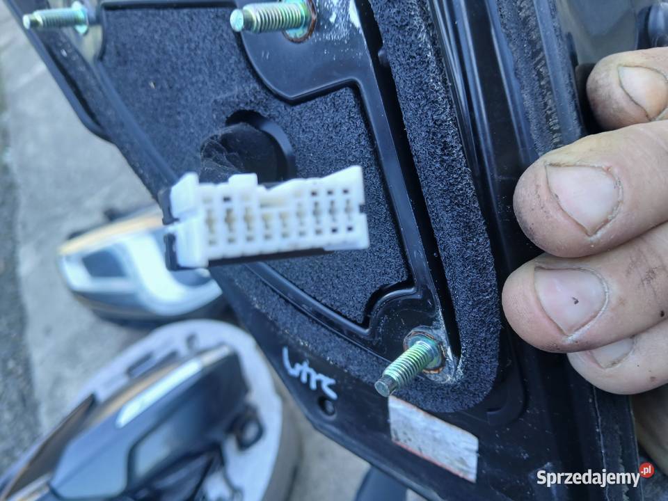 Lusterko prawe el Hyundai i40 EU 6pin lak S6G osobowe małopolskie sprzedam