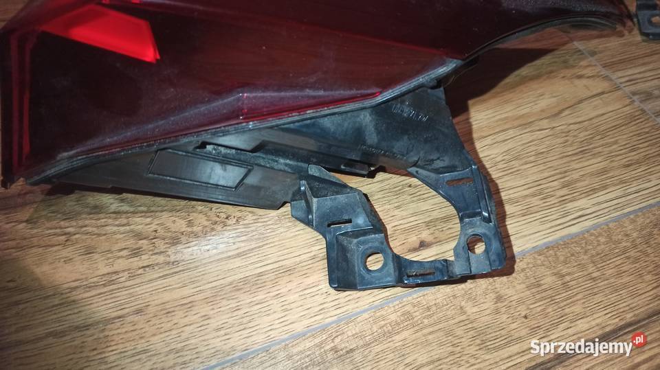 Lexus UX 200 250 Lampa lewa prawa tylna tył 1822 Lampy tylne Rzeszów sprzedam