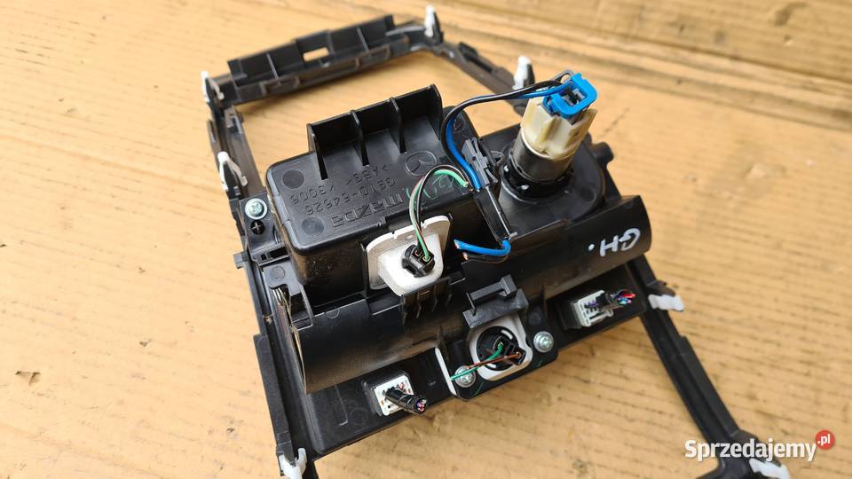 Mazda 6 GH ramka wybieraka panela ogrzewania deski rozdzielcze, konsole Legnica